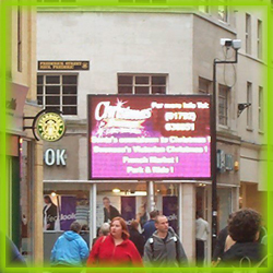 Màn hình quảng cáo LED di động ngoài trời P6 với chức năng SDK cho các đại lý bán lẻ & OEM 6